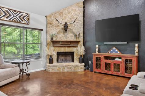 125 Miramar Circle Weatherford TX 76085