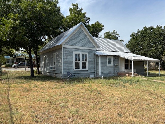 811 W 8th Street Cisco TX 76437