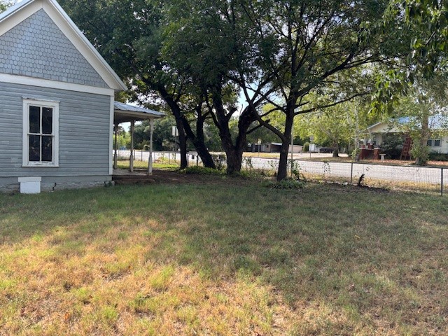 811 W 8th Street Cisco TX 76437
