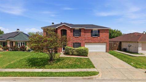 1400 Blazing Star Trail Burleson TX 76028