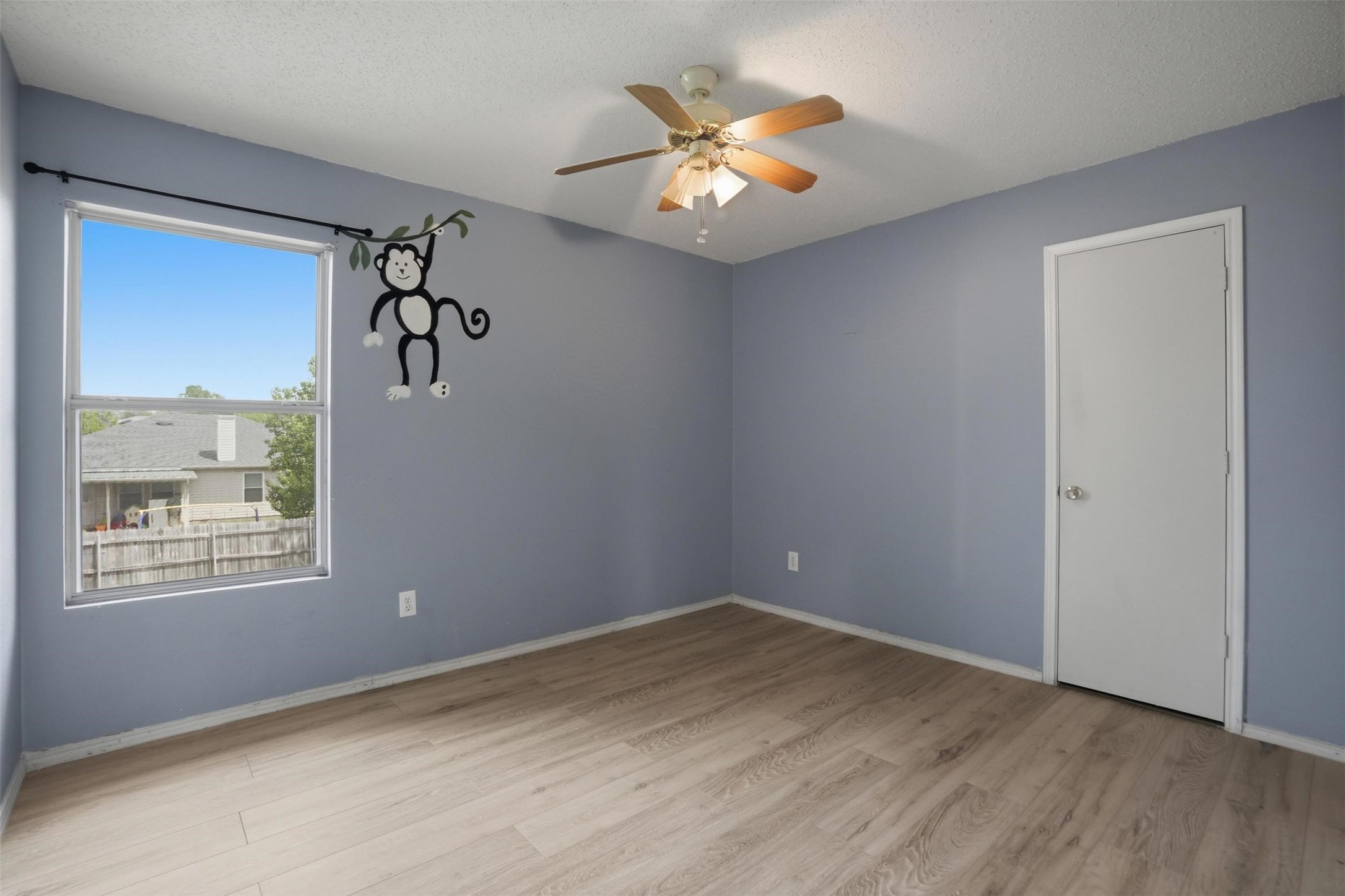 1400 Blazing Star Trail Burleson TX 76028