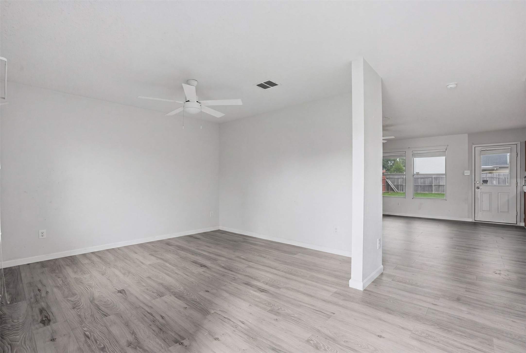 1400 Blazing Star Trail Burleson TX 76028