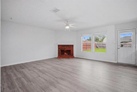 1400 Blazing Star Trail Burleson TX 76028