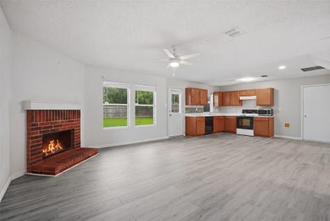 1400 Blazing Star Trail Burleson TX 76028
