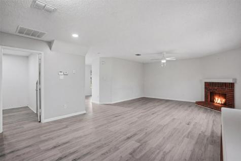 1400 Blazing Star Trail Burleson TX 76028