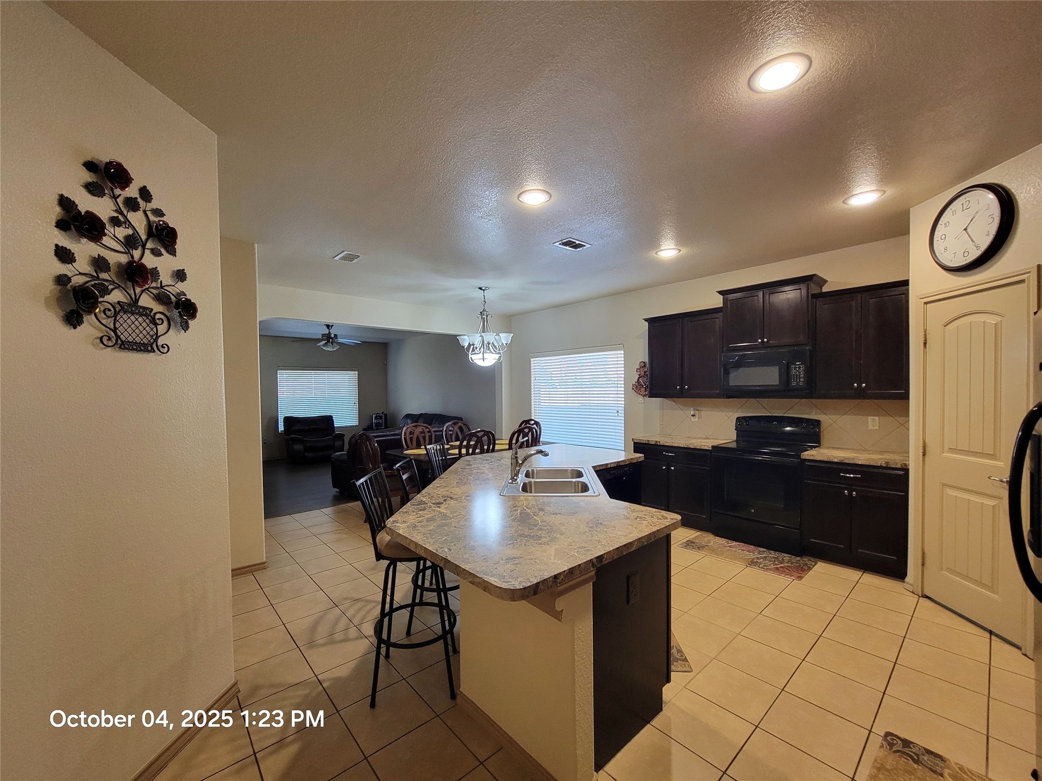 912 Iona Drive Fort Worth TX 76120