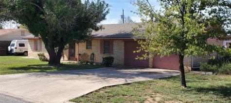 1715 Brooks Avenue Brownwood TX 76801