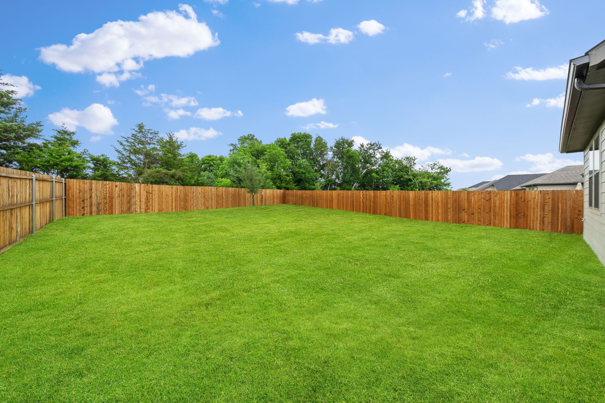 900 Pine Beach Drive Princeton TX 75071