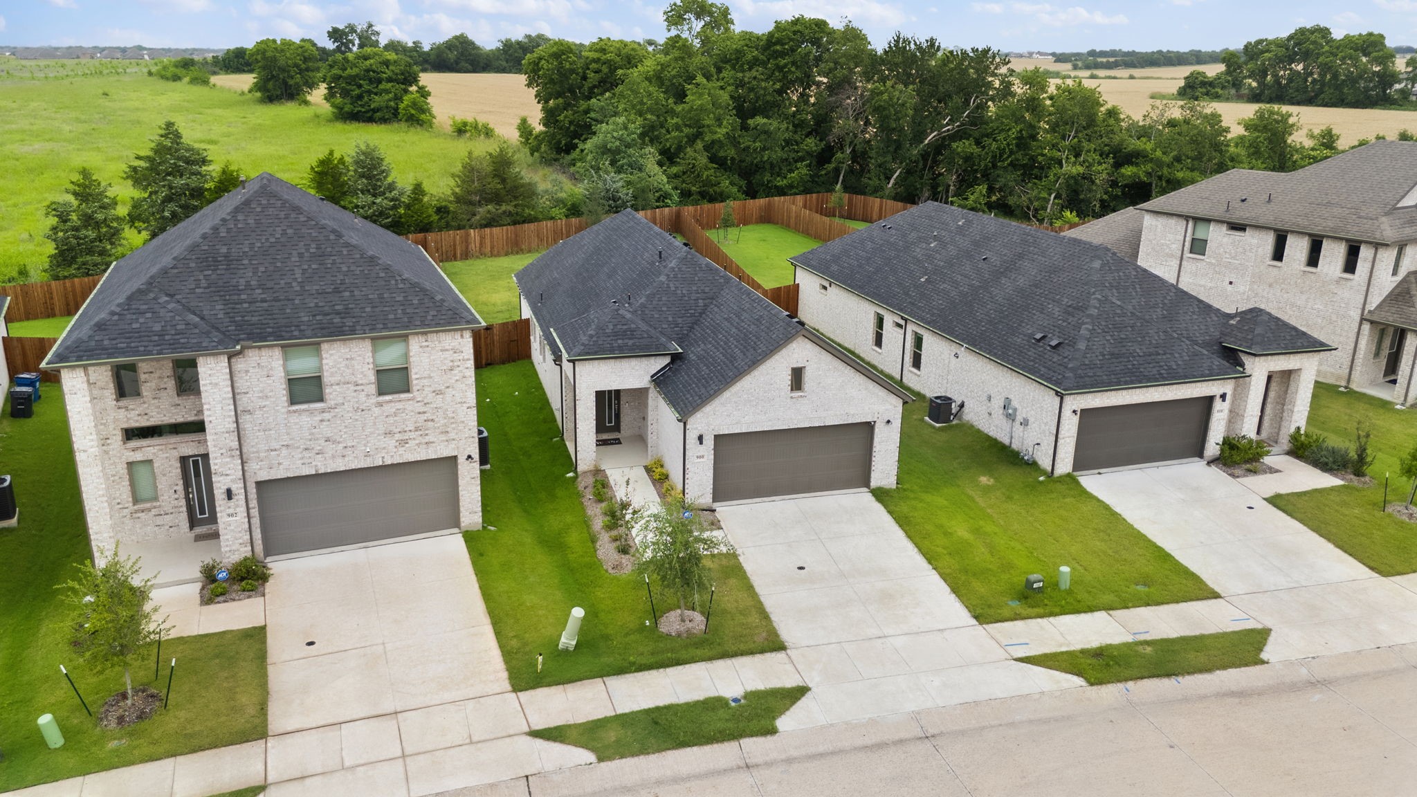 900 Pine Beach Drive Princeton TX 75071