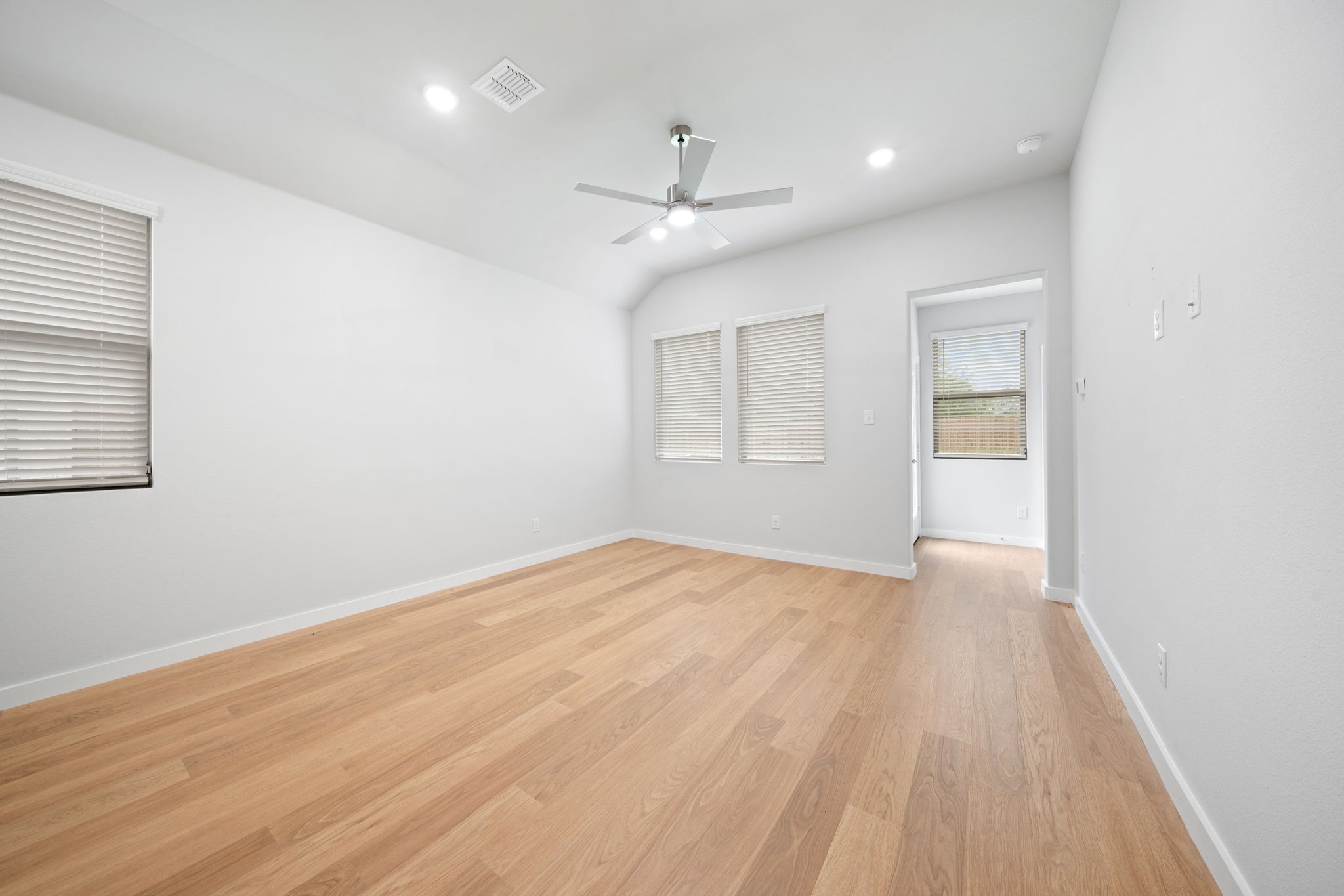 900 Pine Beach Drive Princeton TX 75071
