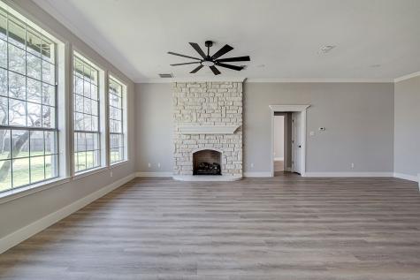 125 Devon Court Weatherford TX 76087