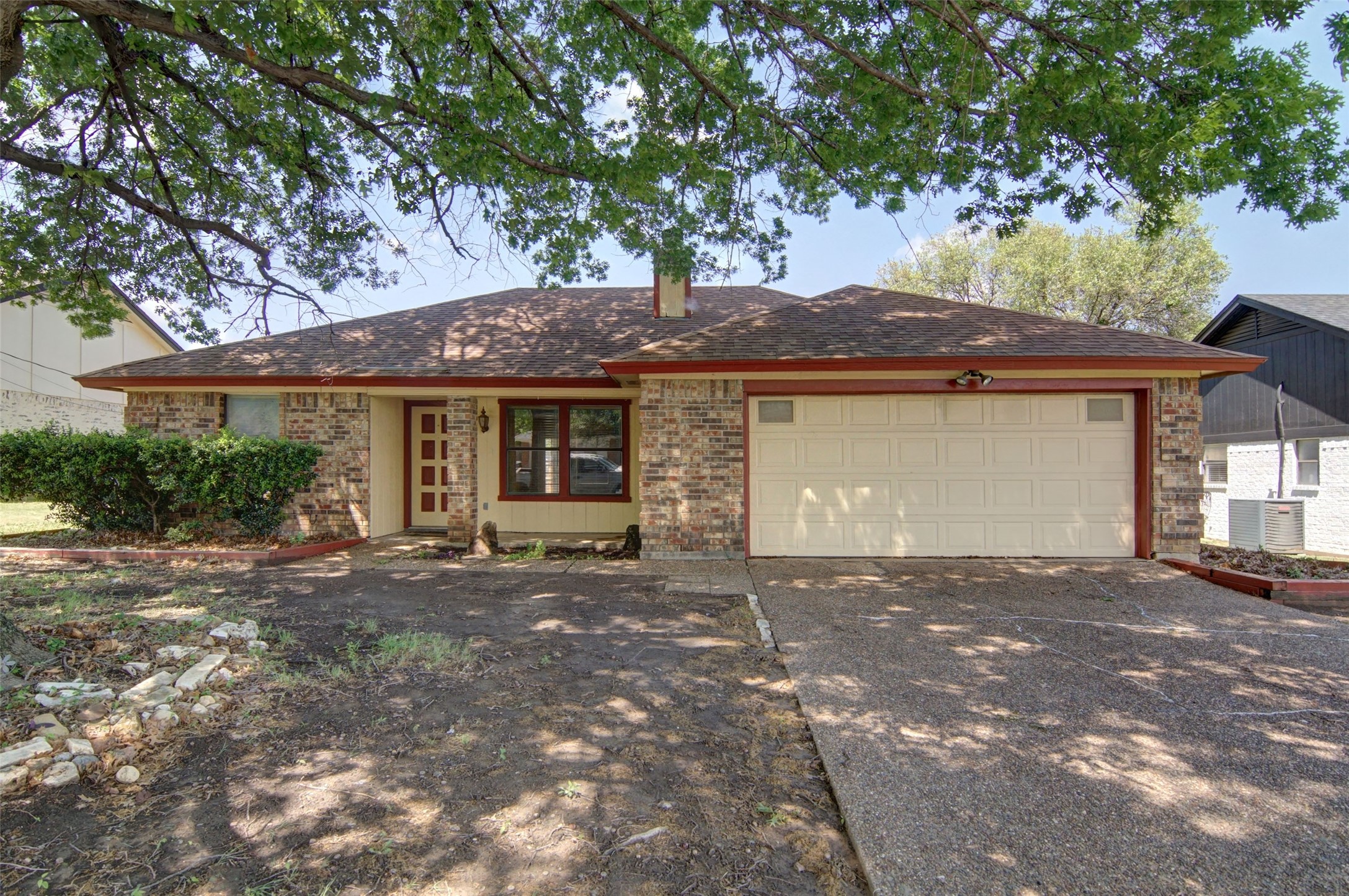 716 Nicole Drive Burleson TX 76028