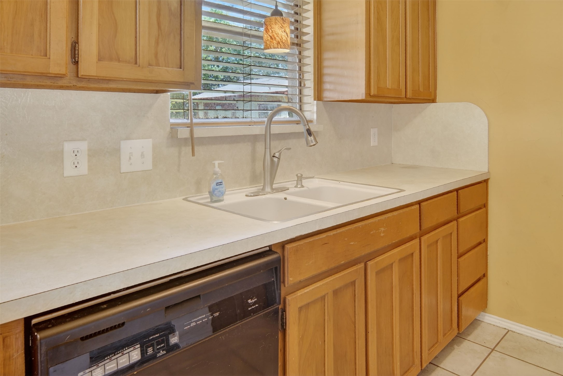 716 Nicole Drive Burleson TX 76028
