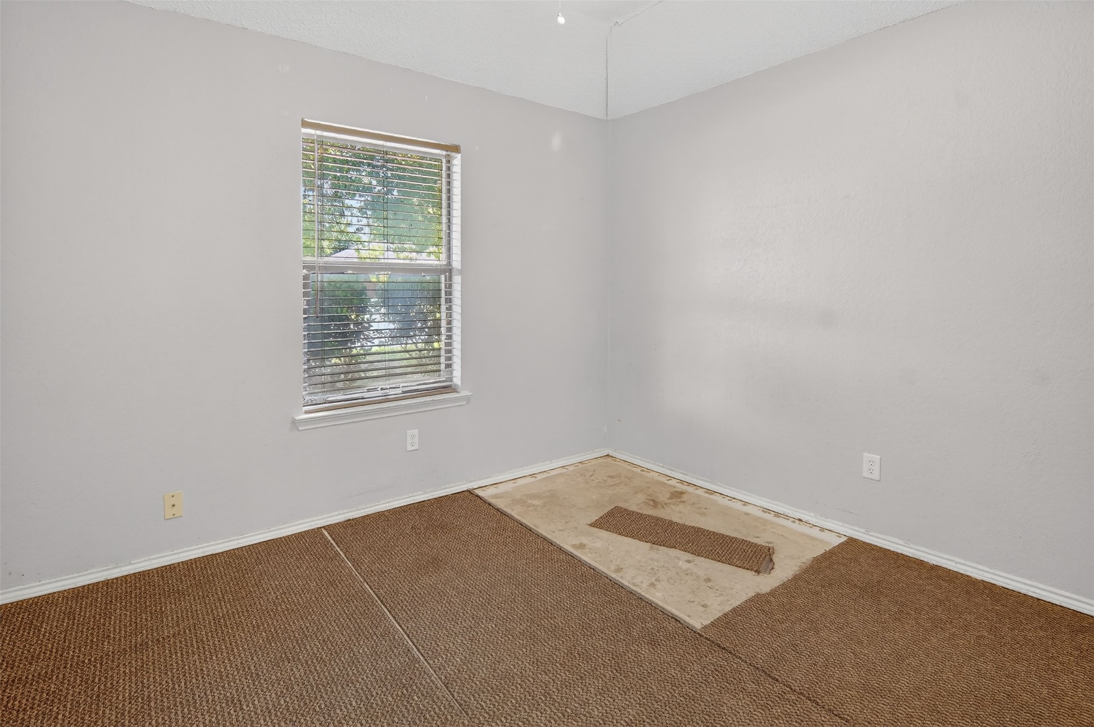 716 Nicole Drive Burleson TX 76028