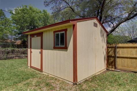 716 Nicole Drive Burleson TX 76028