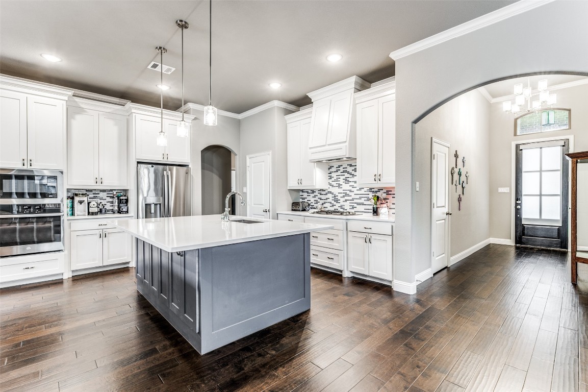 2628 Stadium View Drive Fort Worth TX 76118