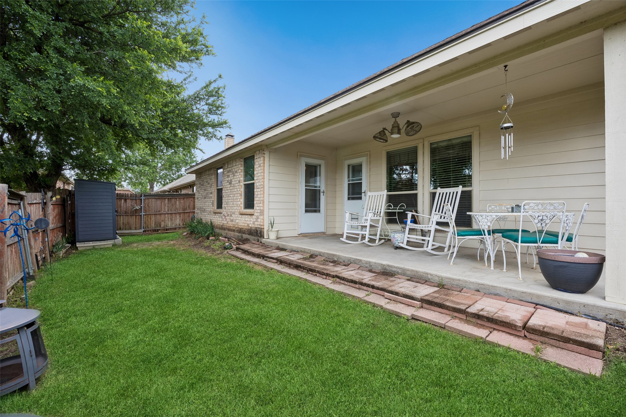 1408 Lauren Lane Granbury TX 76048