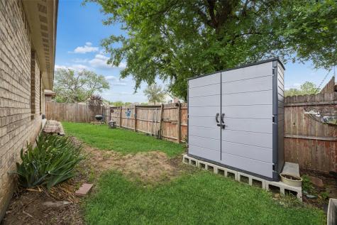 1408 Lauren Lane Granbury TX 76048