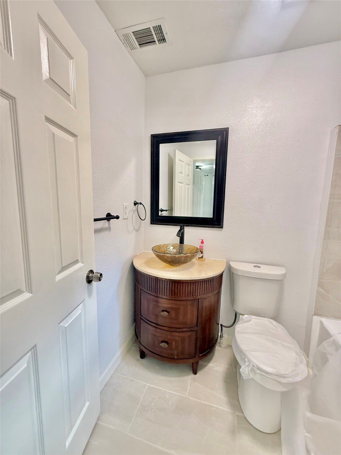 605 E Hickory Street Kaufman TX 75142