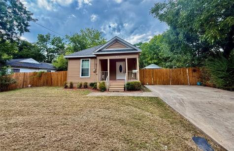 605 E Hickory Street Kaufman TX 75142