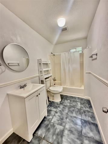 605 E Hickory Street Kaufman TX 75142