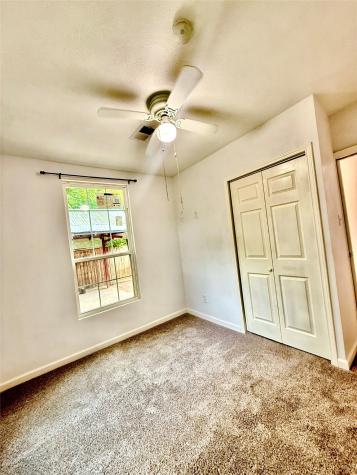 605 E Hickory Street Kaufman TX 75142