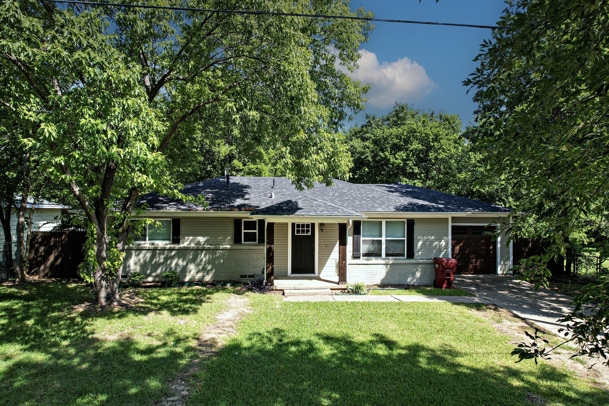 108 S Dugan Street Bells TX 75414