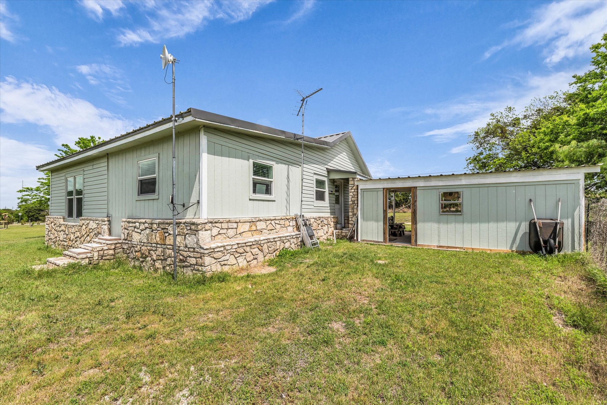 1037 County Road 2004 Glen Rose TX 76043