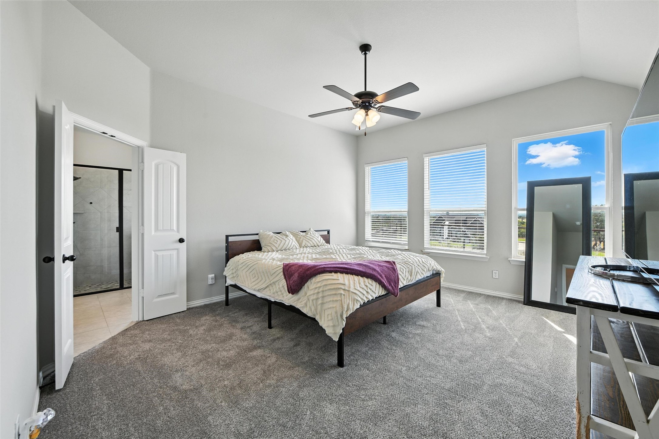 1089 Flagstone Drive Weatherford TX 76085