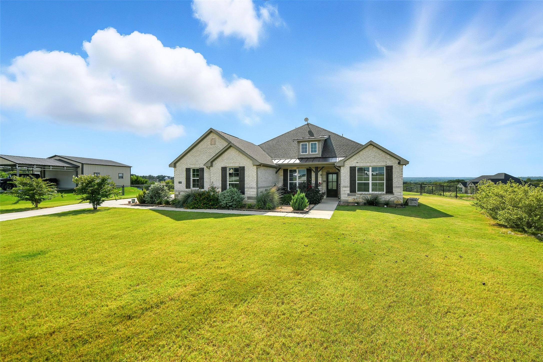 1089 Flagstone Drive Weatherford TX 76085