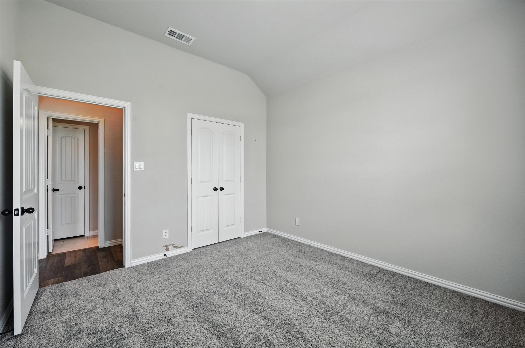 1089 Flagstone Drive Weatherford TX 76085