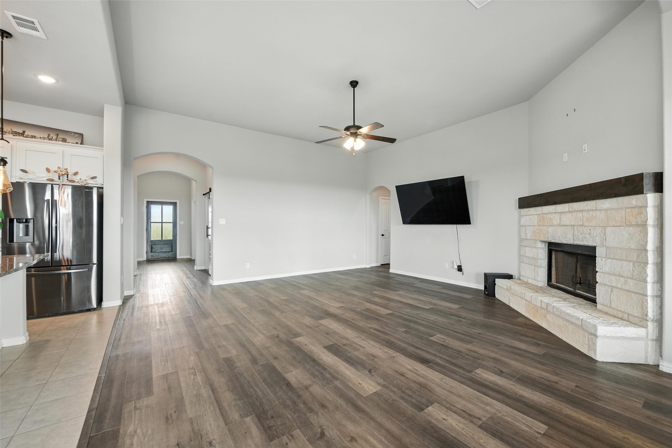 1089 Flagstone Drive Weatherford TX 76085
