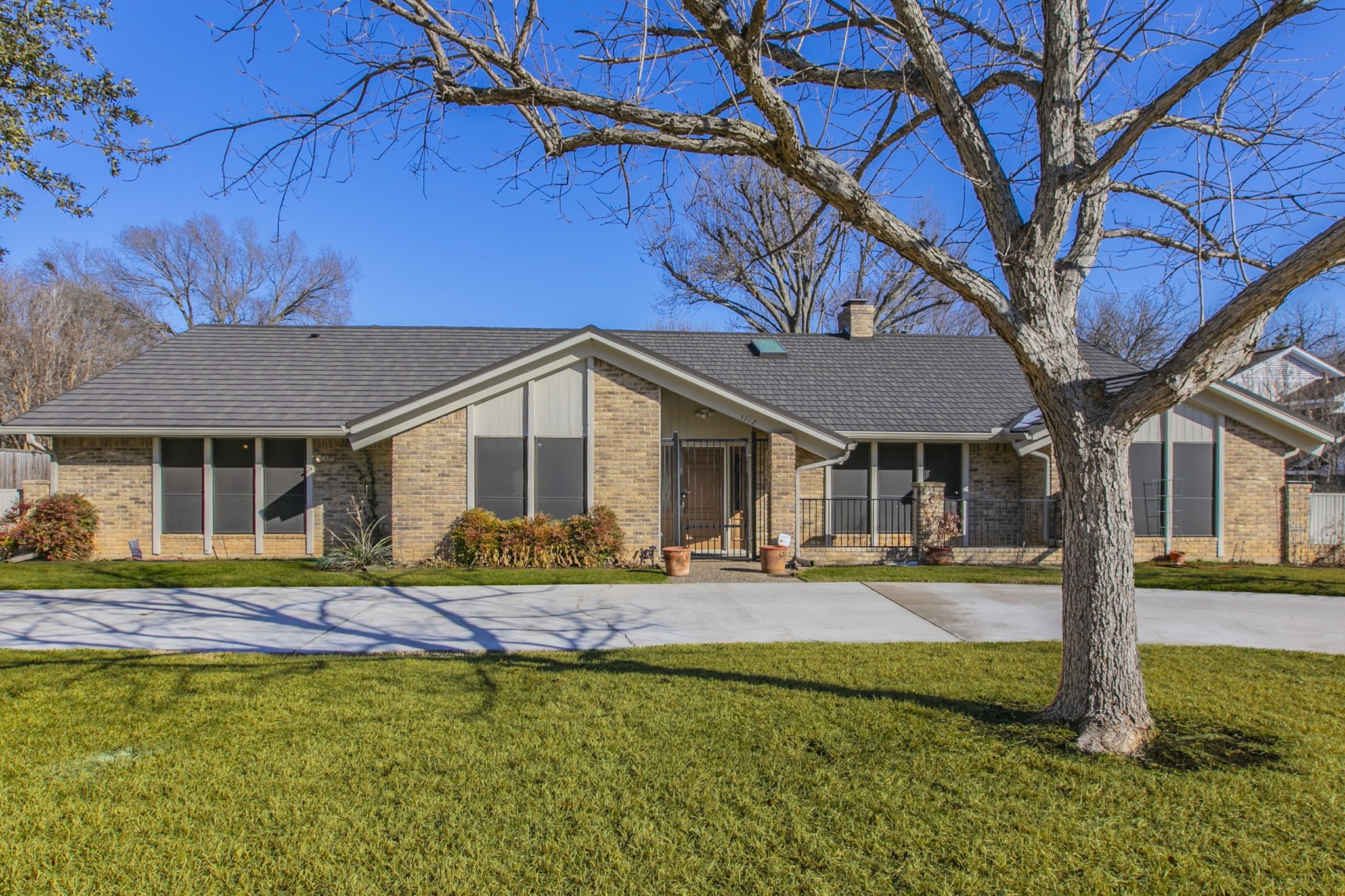 1112 Spring Lake Drive Duncanville TX 75137