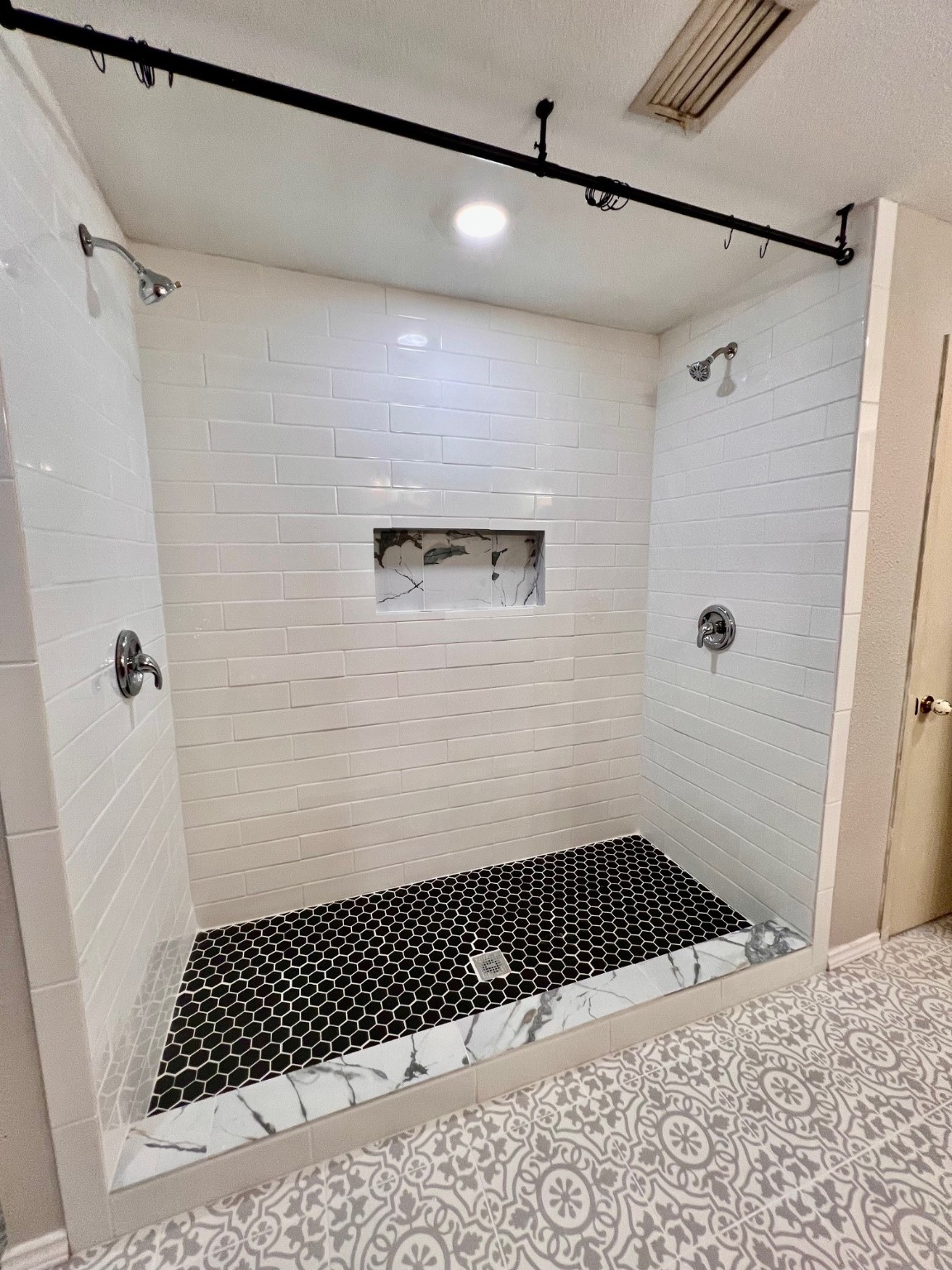 2104 Fm 455 W Sanger TX 76266