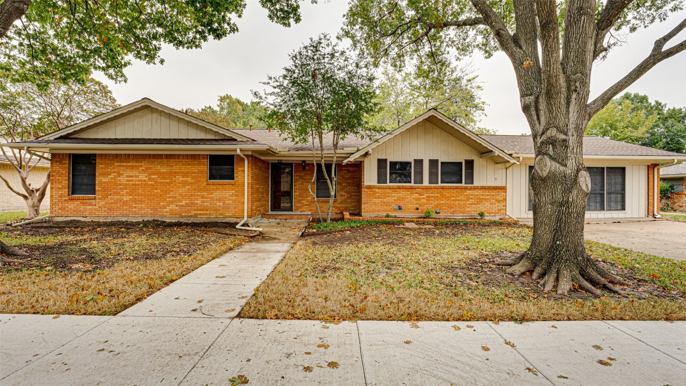1409 Sundale Street Ennis TX 75119