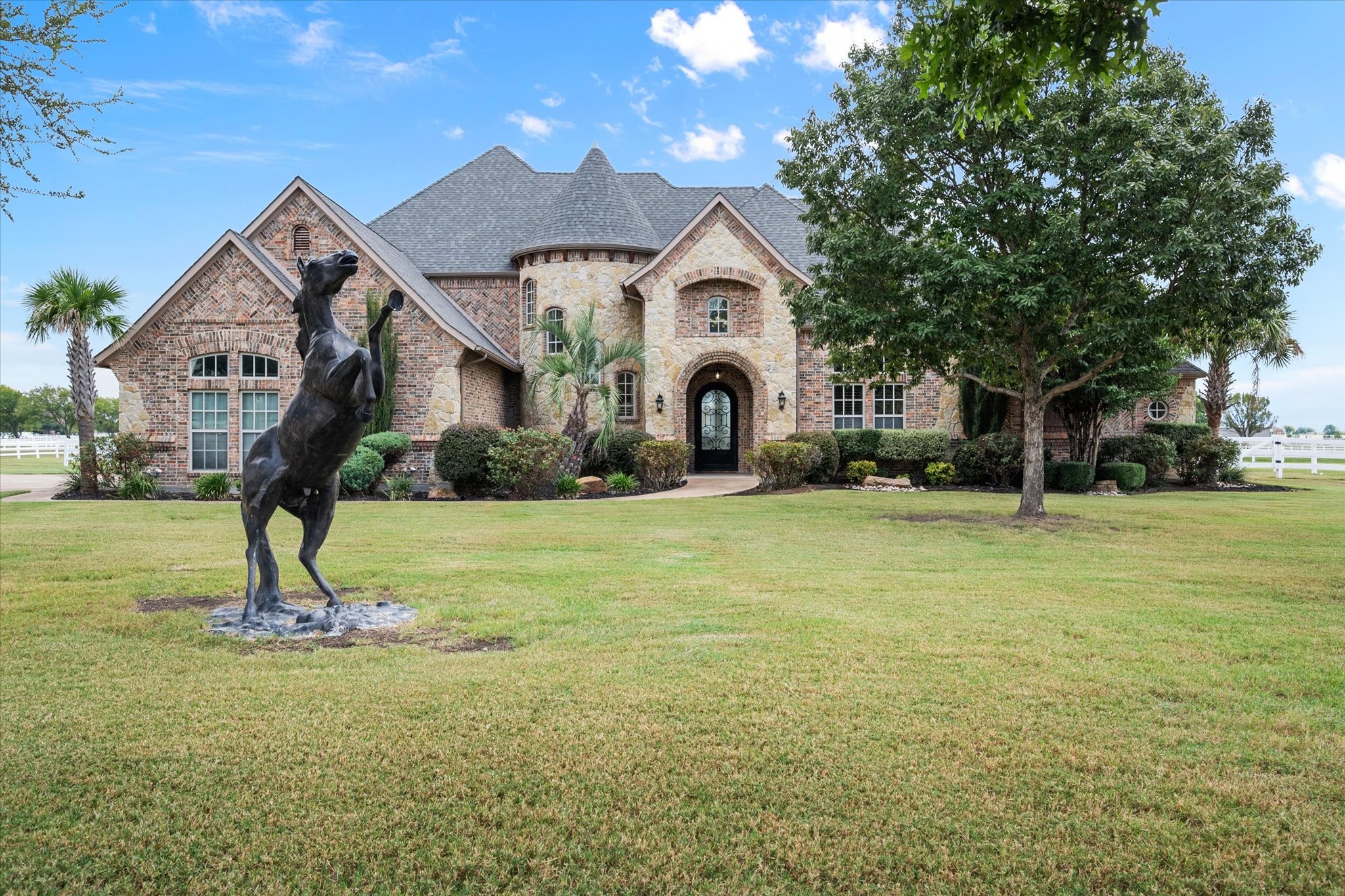 160 Steel Dust Drive Red Oak TX 75154