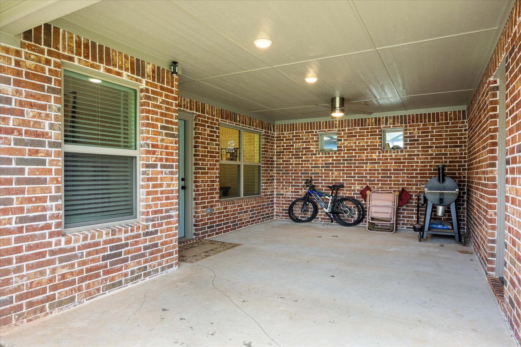 2507 Santiago Drive Granbury TX 76048