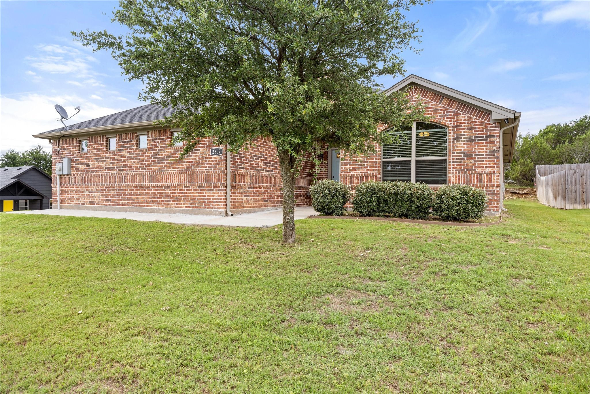 2507 Santiago Drive Granbury TX 76048