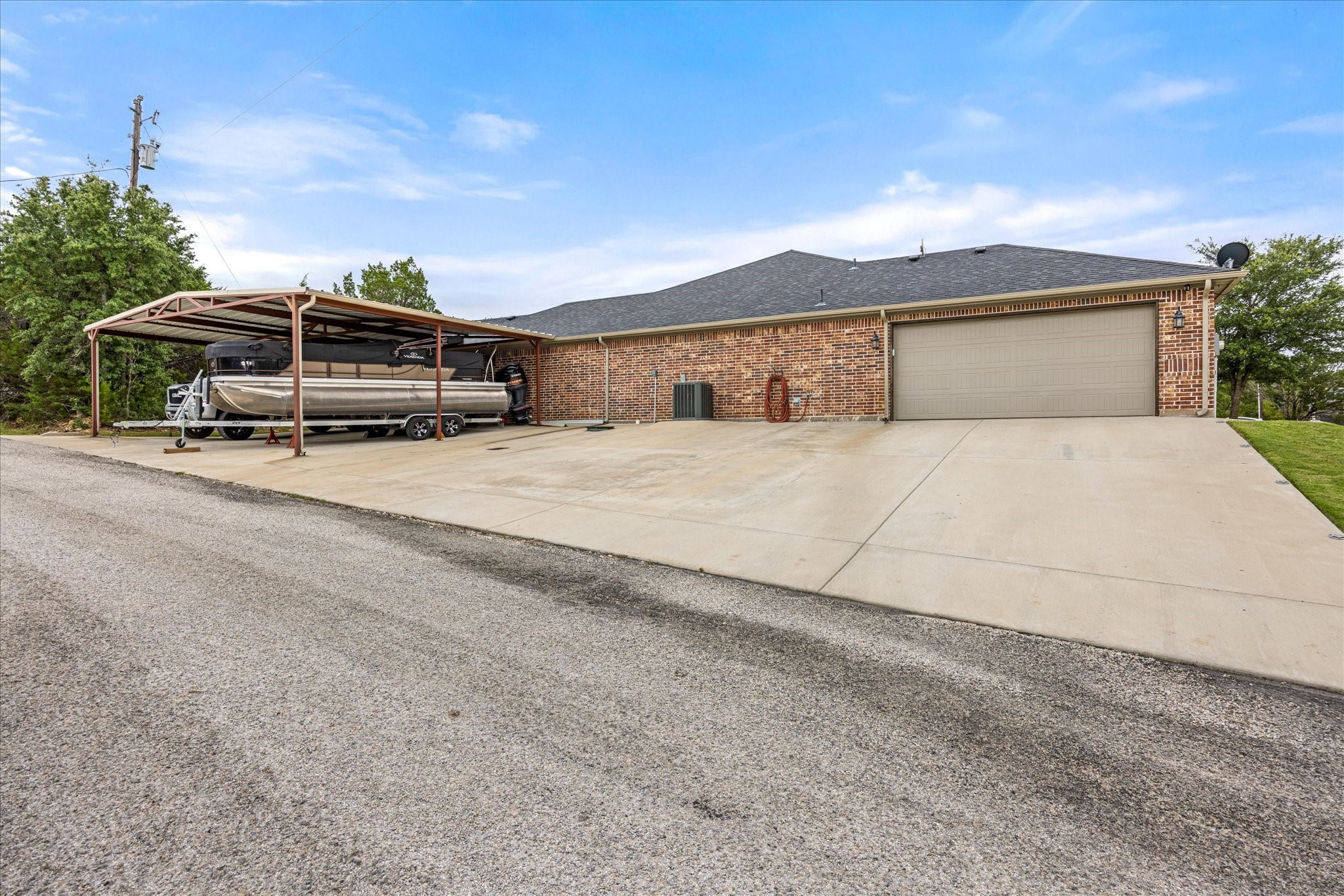 2507 Santiago Drive Granbury TX 76048