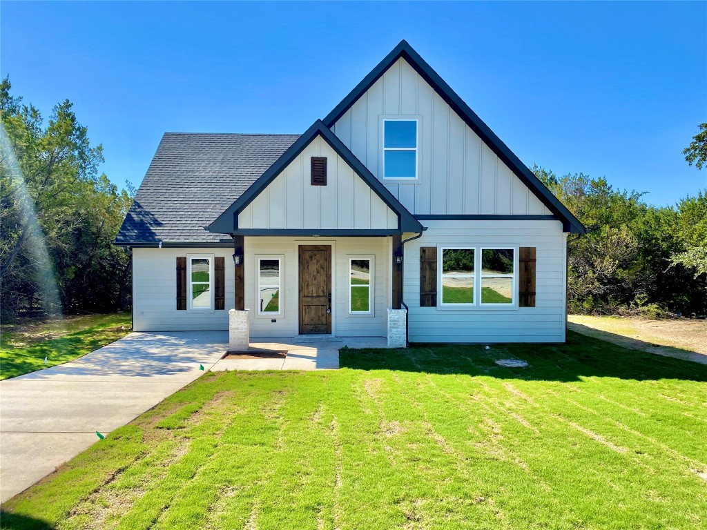 5612 San Jacinto Drive Granbury TX 76048