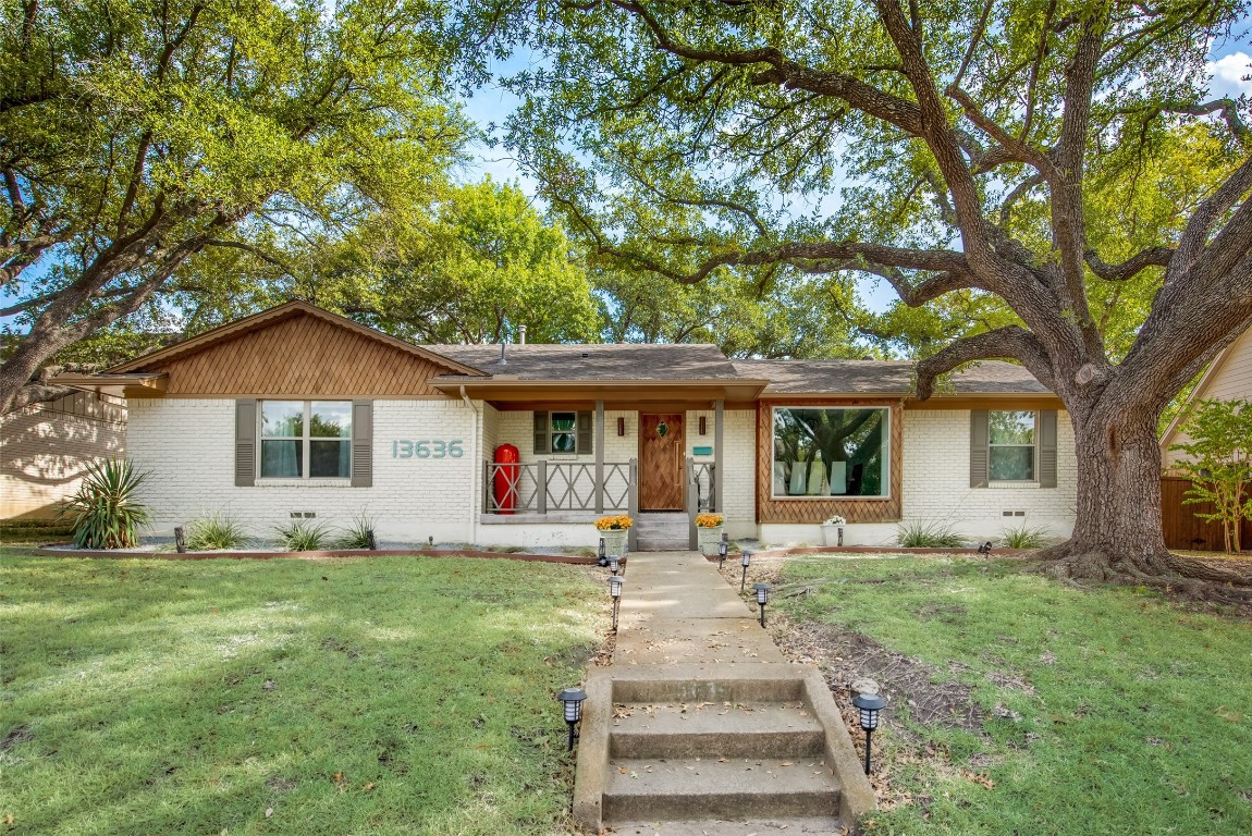 13636 Far Hills Lane Dallas TX 75240