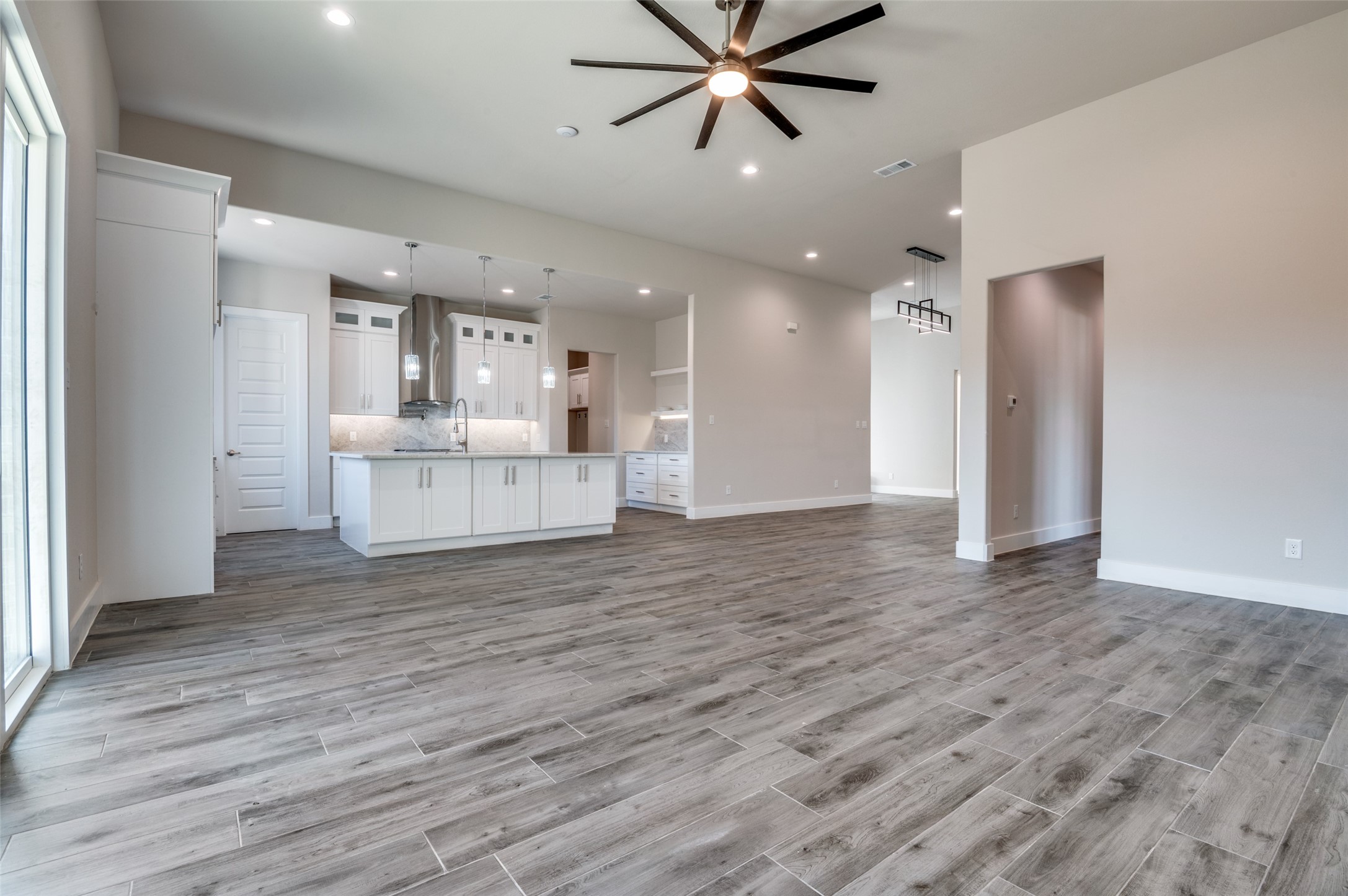 903 Urban Drive Desoto TX 75115