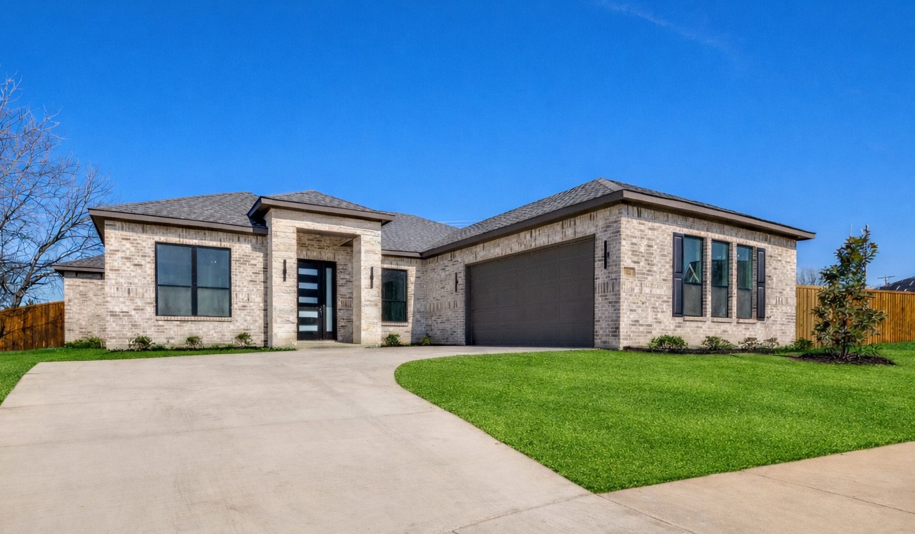 903 Urban Drive Desoto TX 75115