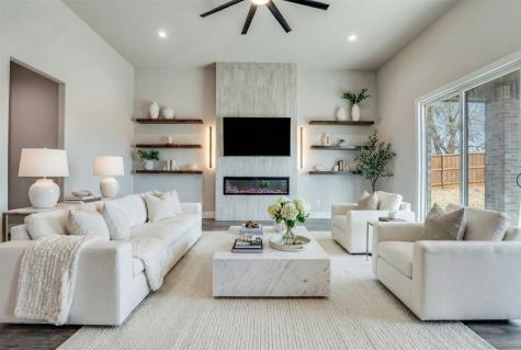 903 Urban Drive Desoto TX 75115