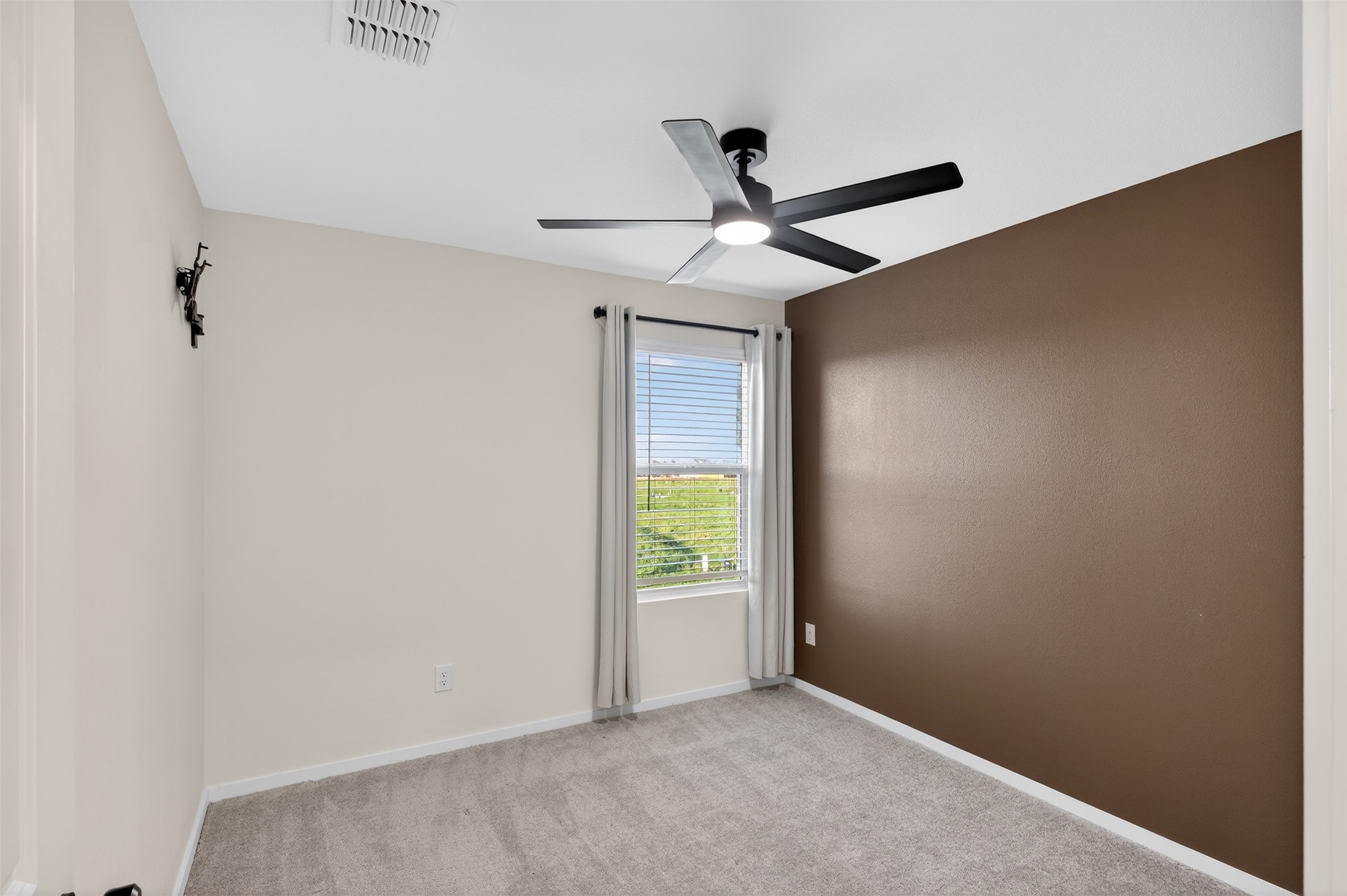6201 Tilden Avenue Pilot Point TX 76258