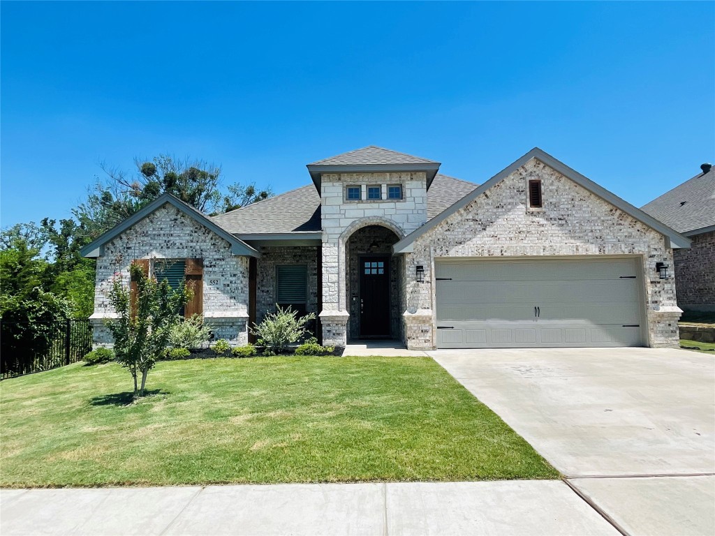 552 Paloma Street Weatherford TX 76087