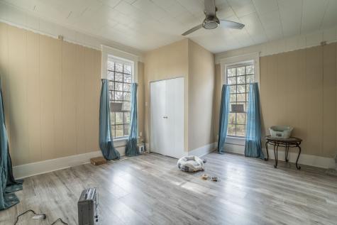 540 12th Street SE Paris TX 75460
