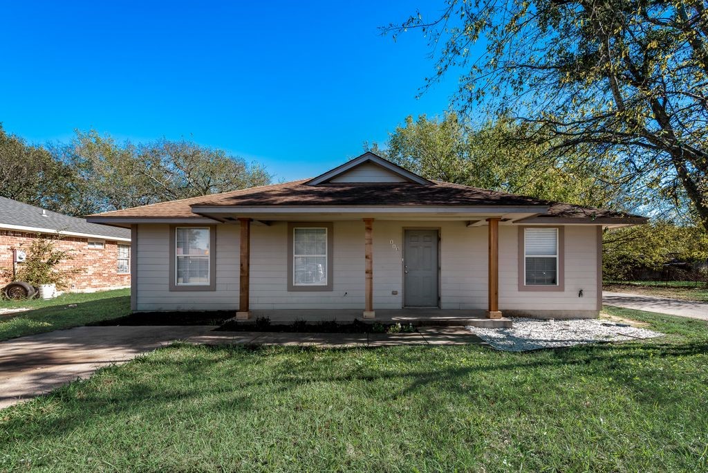 113 Hawkins Street Terrell TX 75160