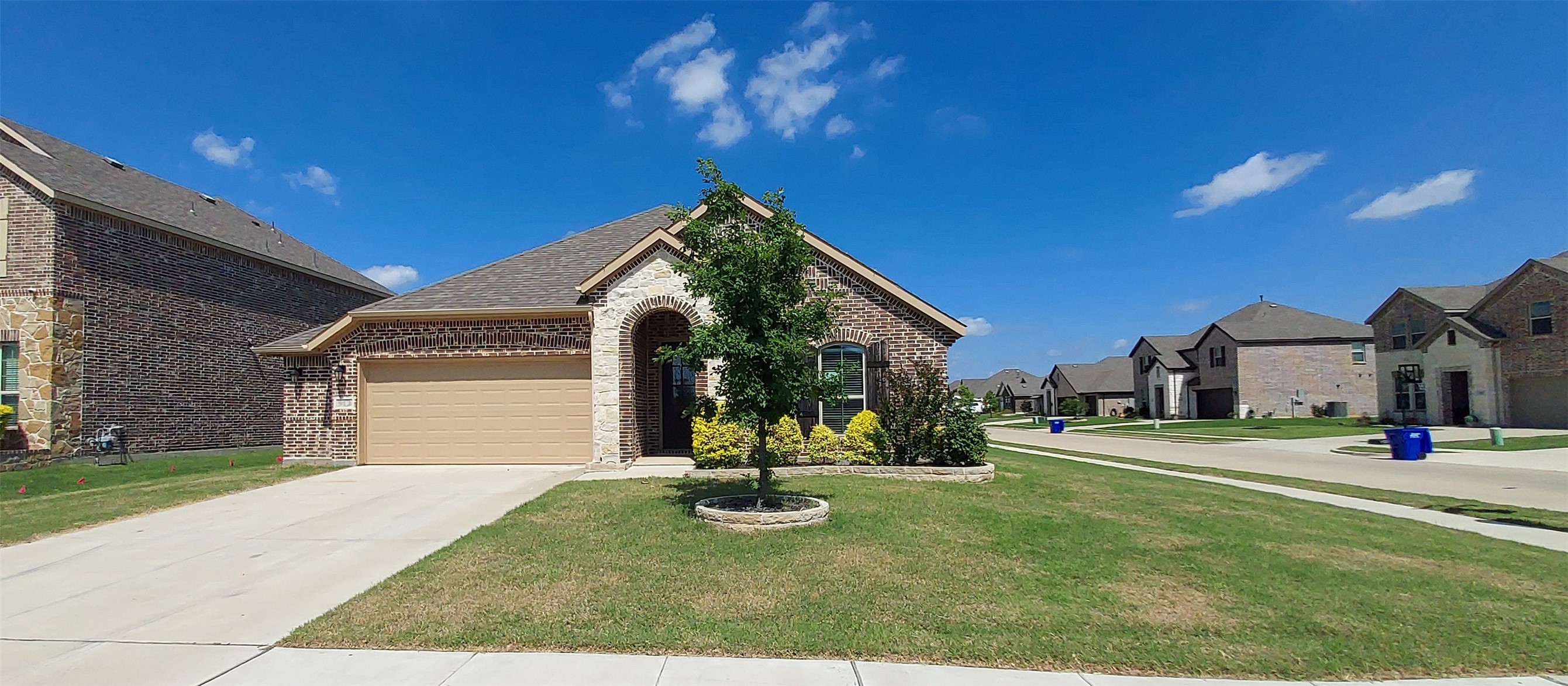 912 Newberry Lane Royse City TX 75189