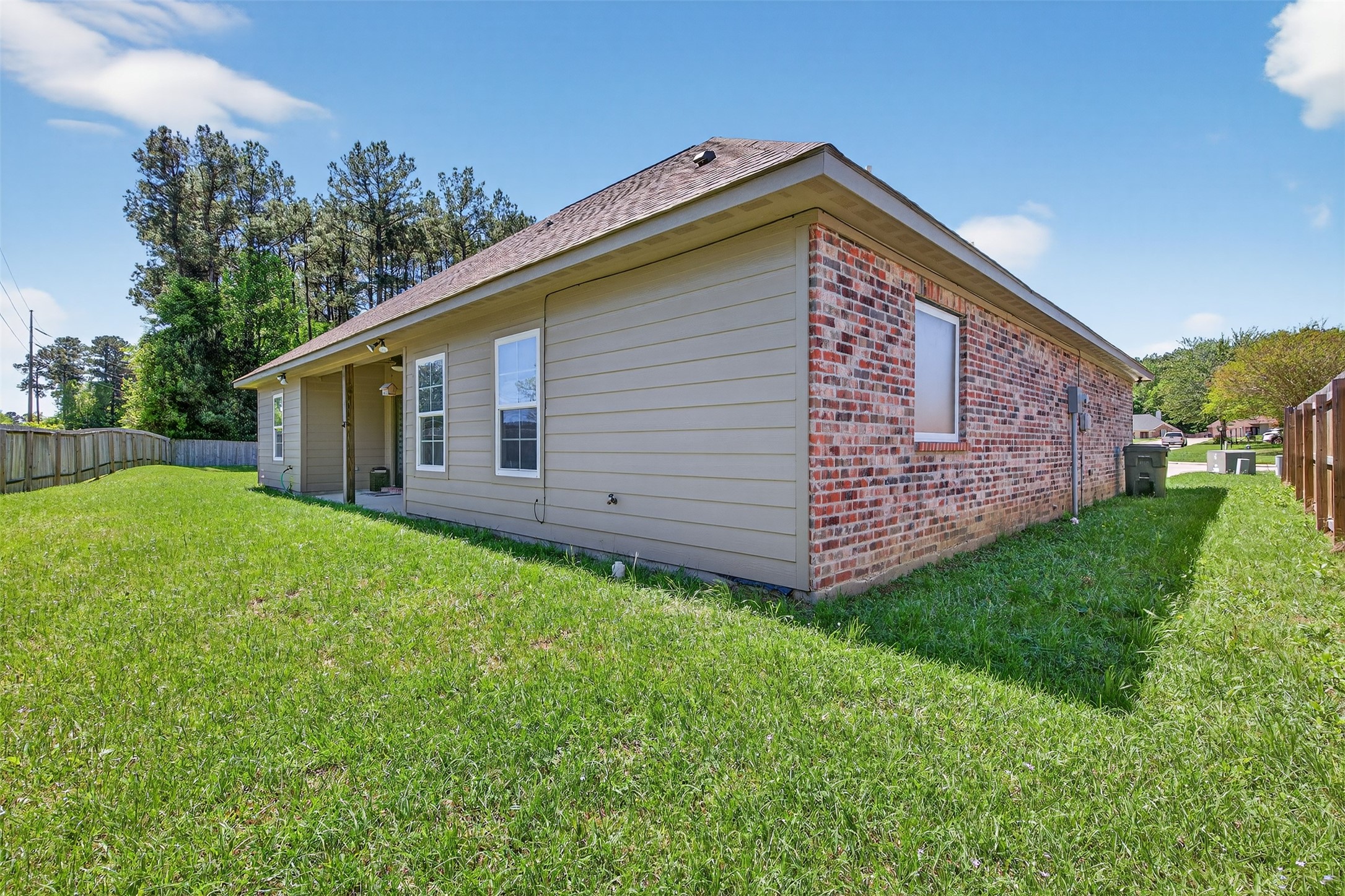 8929 Pines Edge Drive Shreveport LA 71129